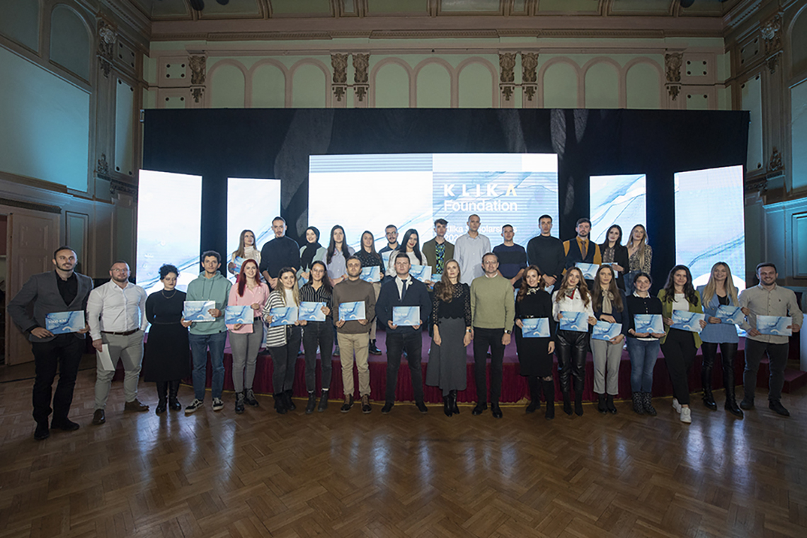 Klika awards 38 new scholarships in the amount of BAM 1000 per student
